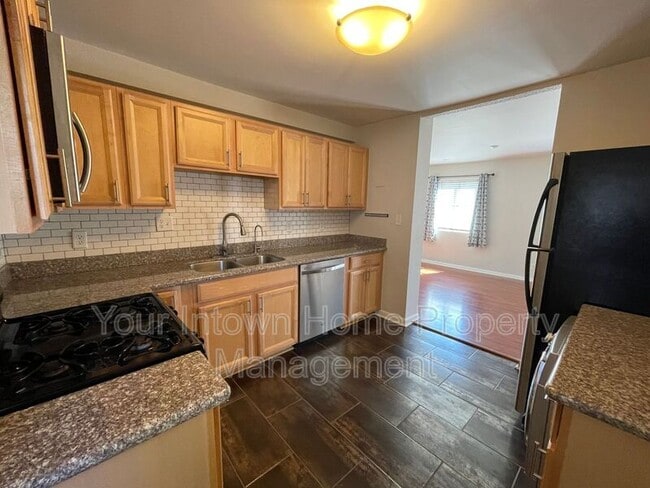 Photo - 1355 Euclid Ave NE Unit #A1
