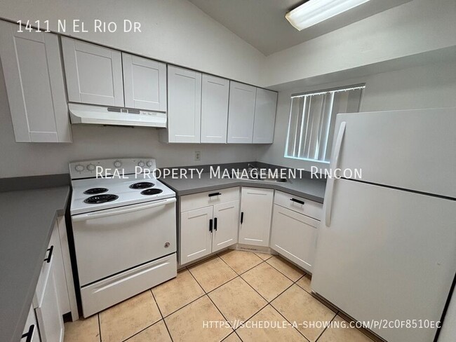 Photo - 1411 N El Rio Dr