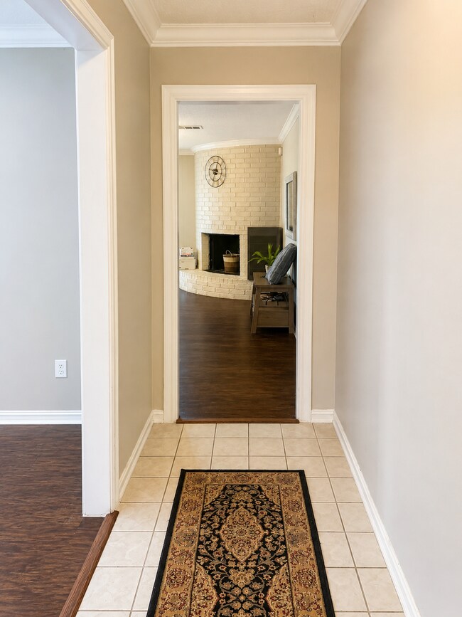 Photo - 1407 Skrivanek Ct