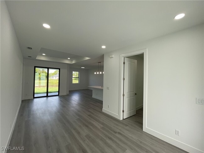 Photo - 818 Anaconda Ave S