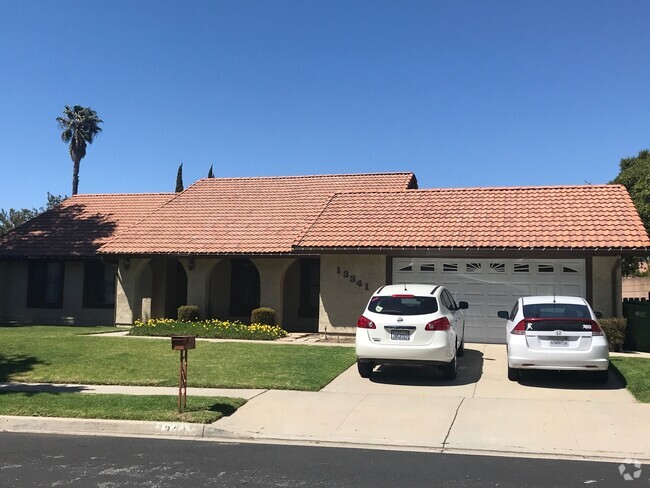 Building Photo - Lovely Single Story Moorpark 3+2 single fa... Rental