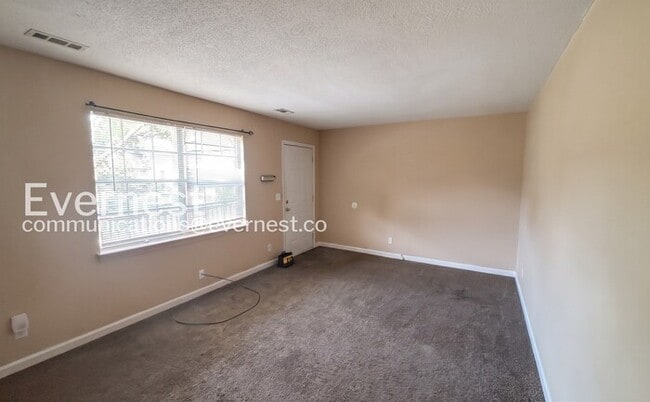 Photo - 716 Marley Way