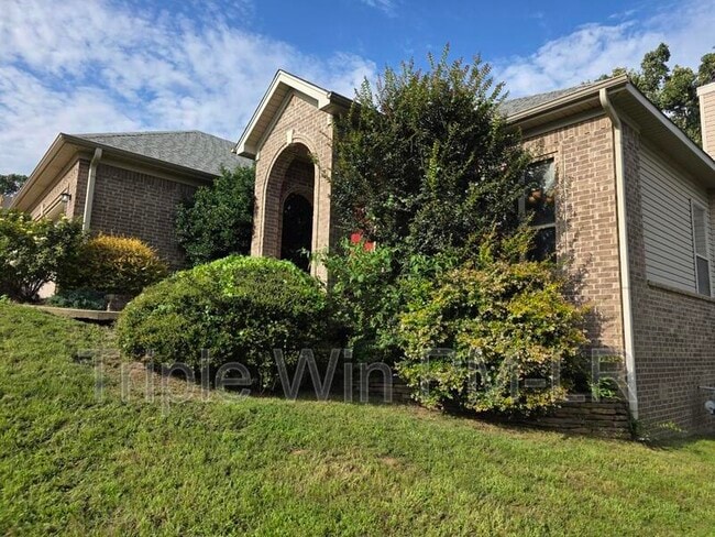 Photo - 1901 Hidden Creek Dr