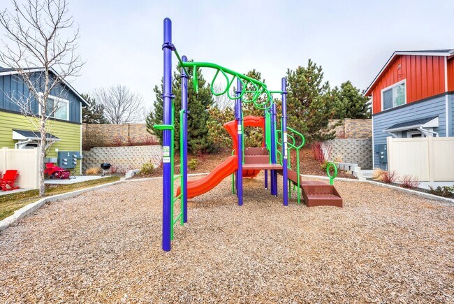 Photo - Westborough Apartments Unidad E-102