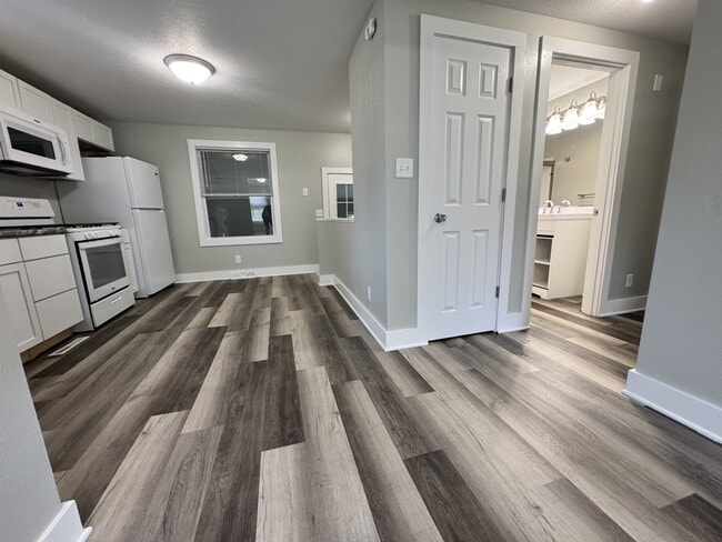 Photo - 603 NE 51st Pl