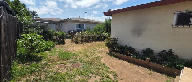 Photo - 930-934 Emory Street Unit 934