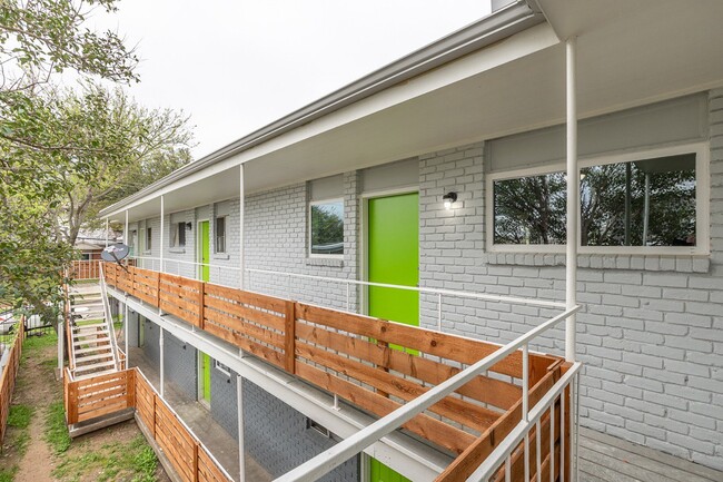 Building Photo - The Flats Dallas Rental