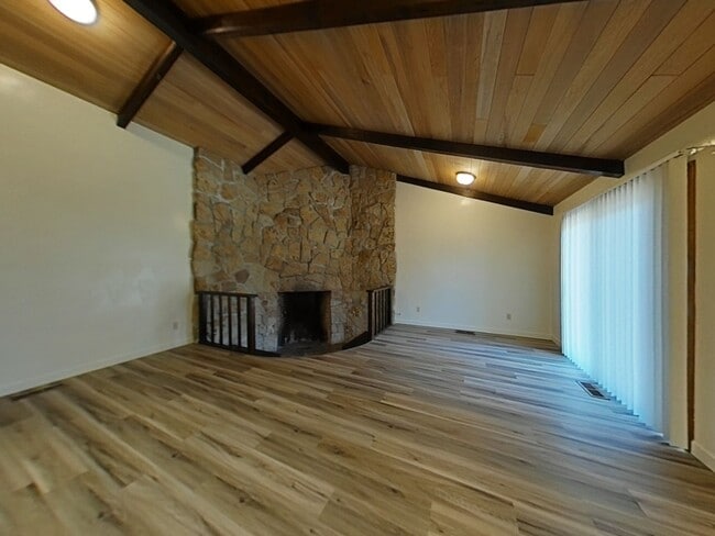 Photo - Charming 4 Bedroom House ~ Albany