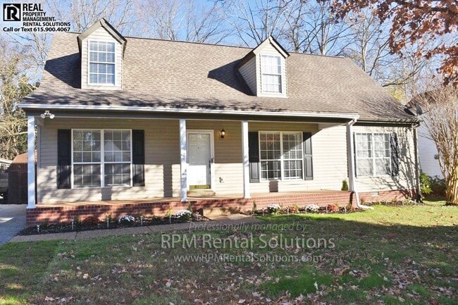 Building Photo - Amazing 4BR/3BA+BONUS Thompsons Station Cape Cod home, Williamson County schools!