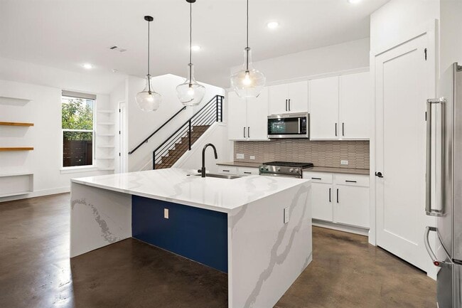 Photo - 4602 Mt Vernon Dr