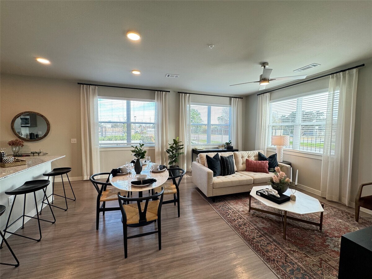 Photo - 18300 Marvelous Pl