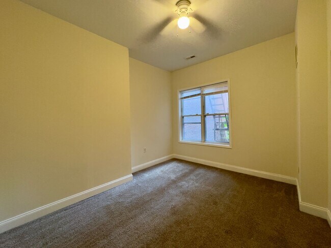 Photo - 2227 St Paul St Apartment Unit 2