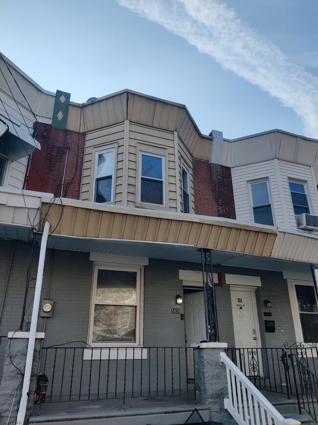 Photo - 5020 Westminster Ave