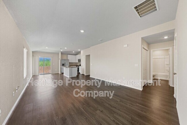 Photo - 8718 Broad Wing Dr