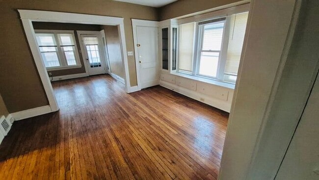 Photo - Charming 2 beds 1 baths in Newburg Heights!