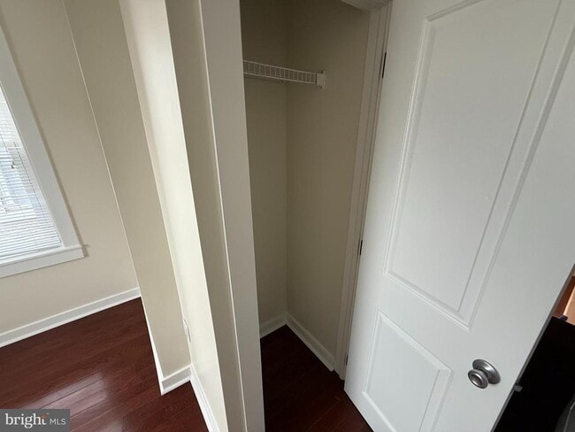 Photo - 1249 W College Ave