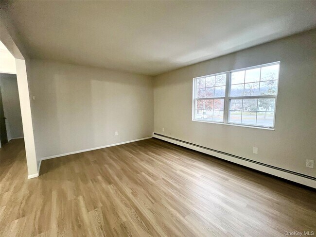 Photo - 13-19-19 Cole St Unit B25