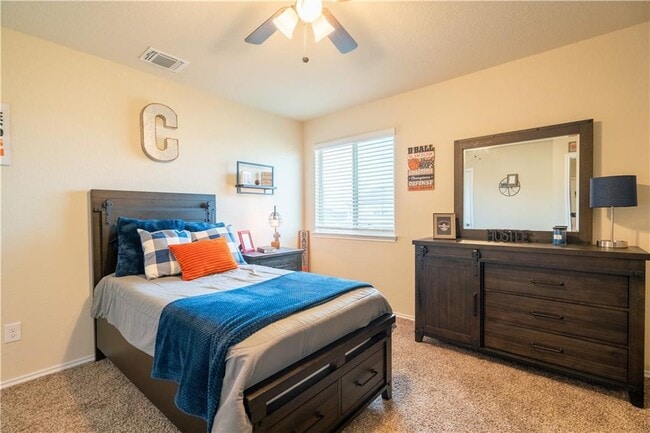 Photo - 211 Reagor Dr