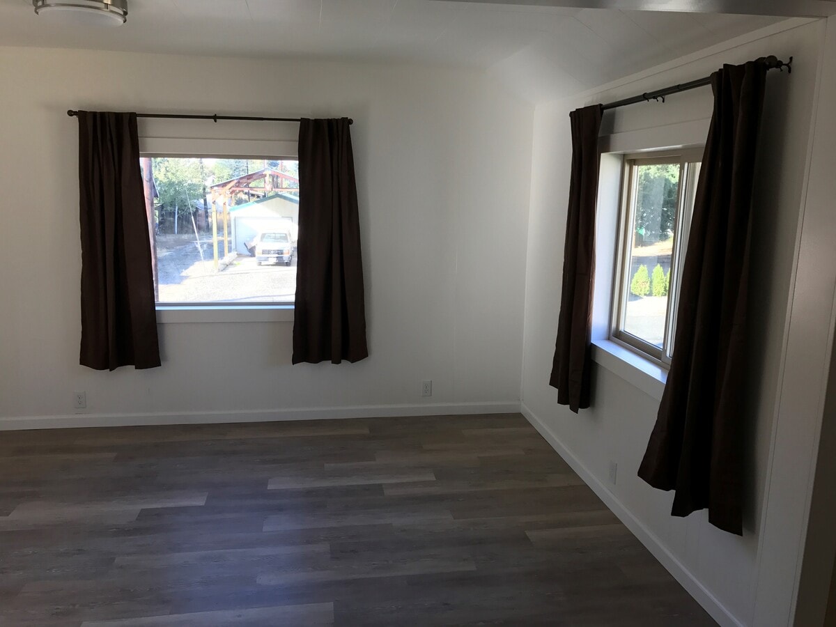 Photo - 319 N Elliott St Unidad Carriage House