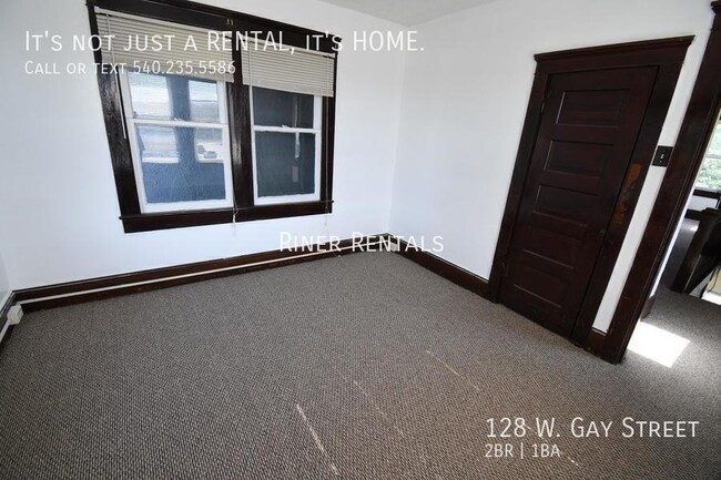 Photo - 128 W Gay St