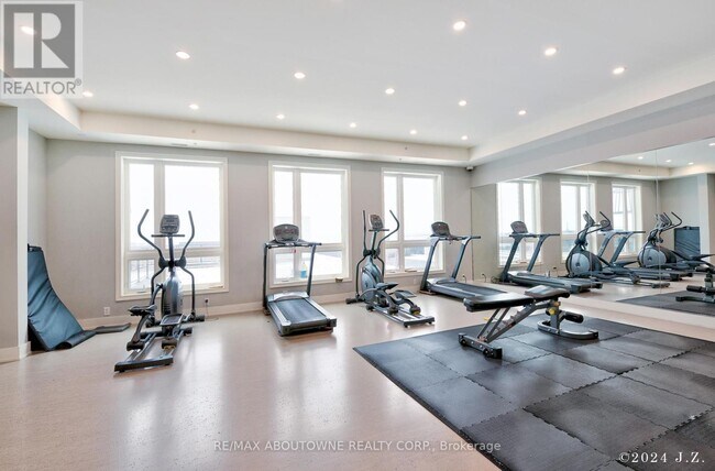 Photo - 620 Sauve St Unit 203