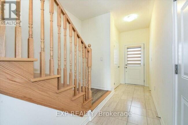 Photo - 80 Hillcroft Wy