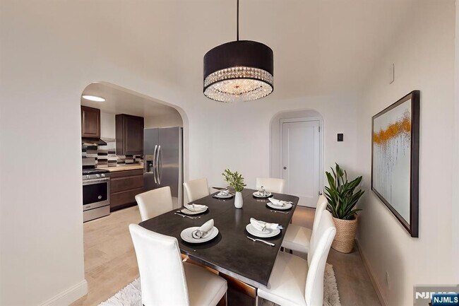 Photo - 204 Philip Ave