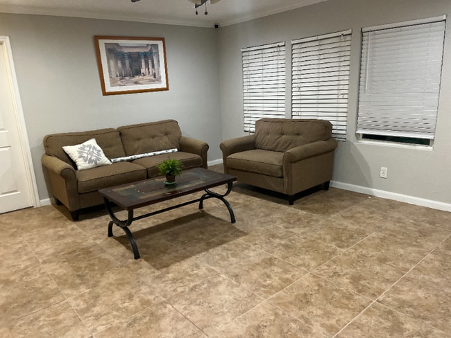 Photo - 5007 Nassau Rd