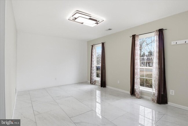 Photo - 3454 Tamarack Ct