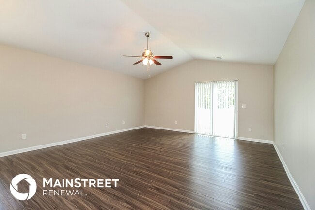 Photo - 270 Sawyer Ln