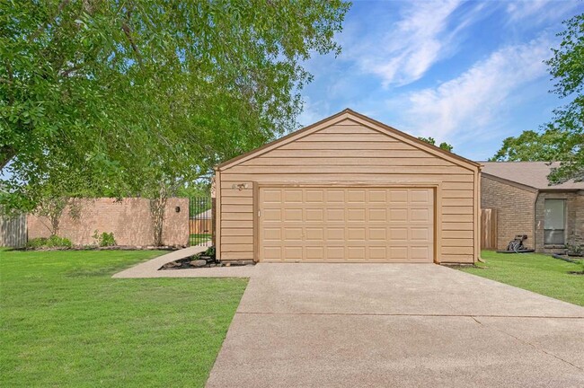 Photo - 1038 Red Rock Canyon Dr House