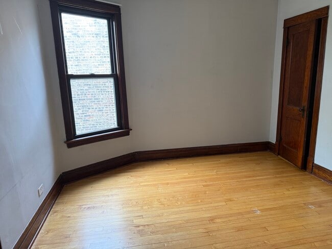 Photo - 2725 N Francisco Ave Unit 2