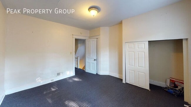 Photo - 2535 Vestry Ave