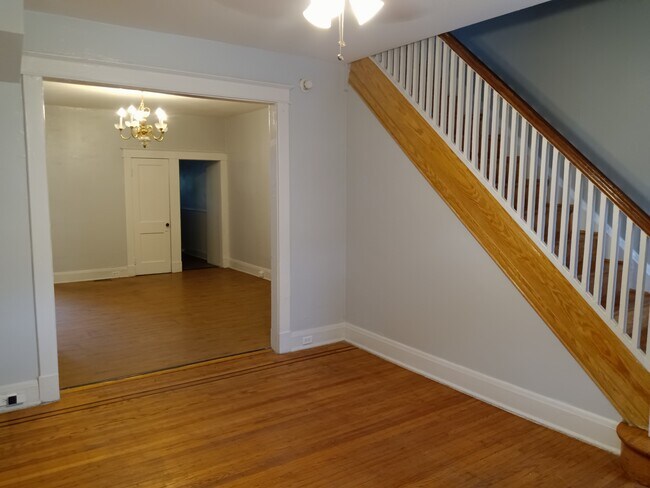 Photo - 2315 N Rosedale St