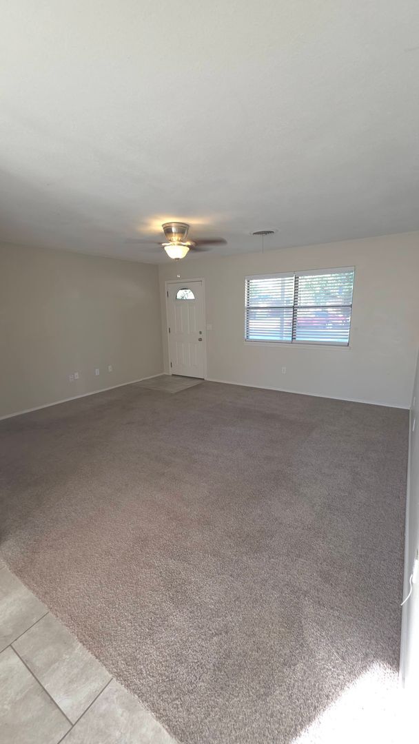 Photo - 609 Butterfield Trail