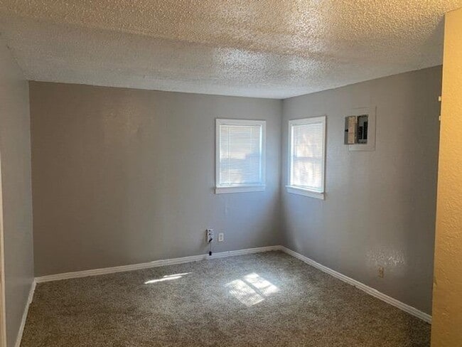 Photo - Great rental now available near Texas Tech University and UMC.