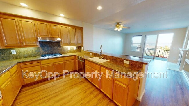 Building Photo - 123 Warbler Ln