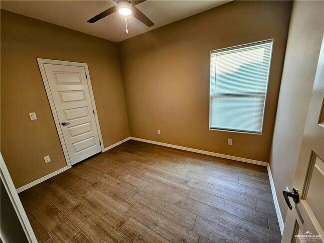 2919 W Driftwood St Unidad 4