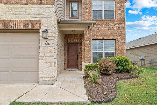 Photo - 13207 Frio Parke