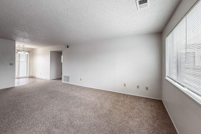 Photo - Avalon Court Apartments