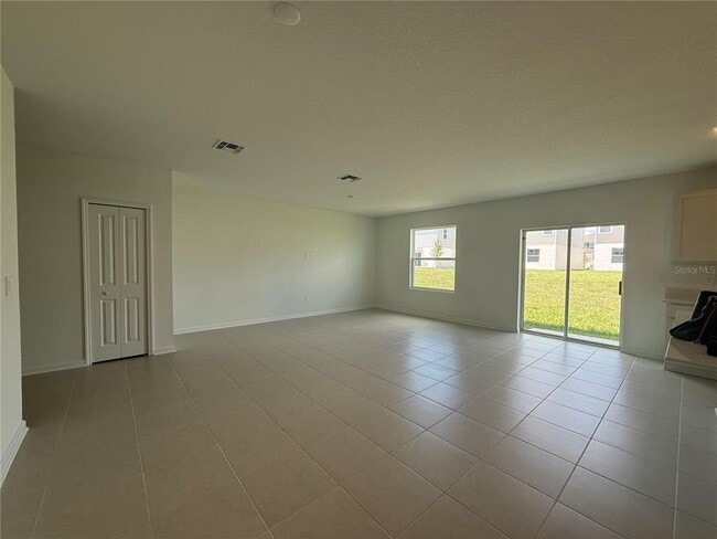 Photo - 2528 Absolute Ave