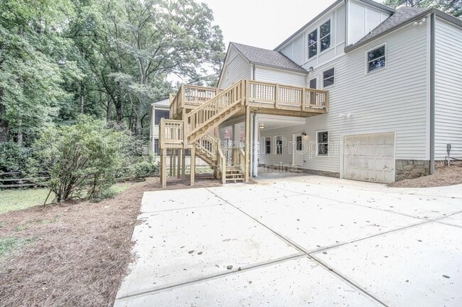 Photo - 1104 Rosedale Rd NE