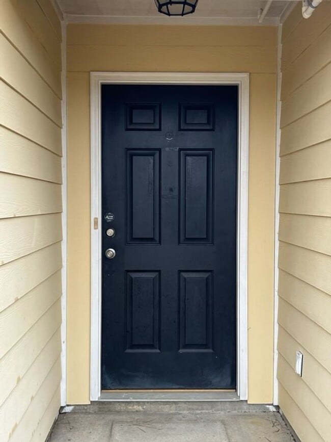 Photo - 4 Bedroom, 2 Bath Home in Lee County!