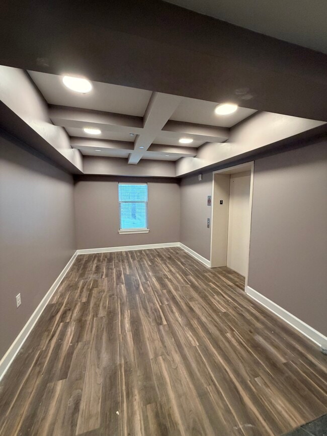 Photo - Bee Creek Crossing