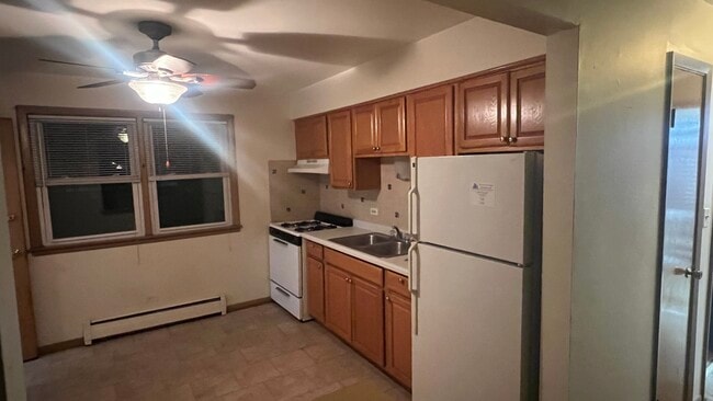 Photo - 6729 174th Pl Unit 1 South