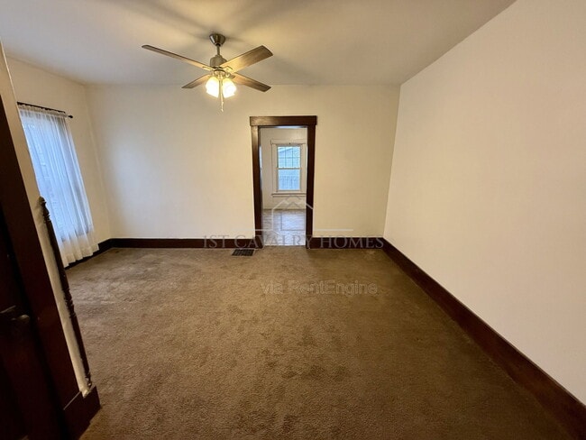 Photo - 240 Park Ave SW