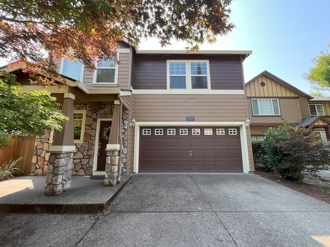 Building Photo - Luxury Living: Bright & Inviting 4-Bedroom... Rental