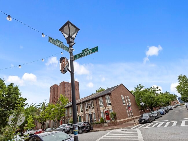 Photo - 716 S Hanover St