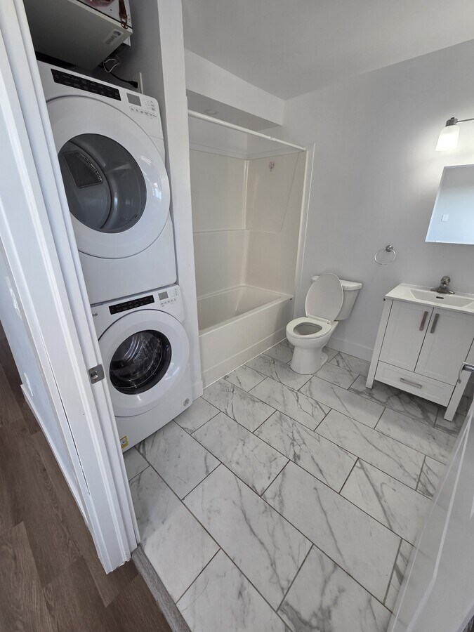 Photo - 25 Lynnett Rd Unit 301