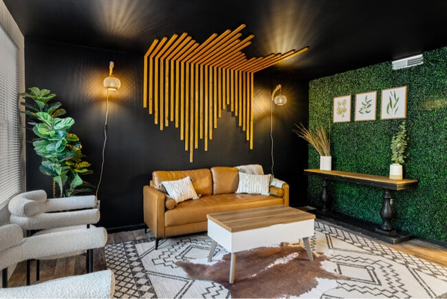 Photo - 107 Briar Ln